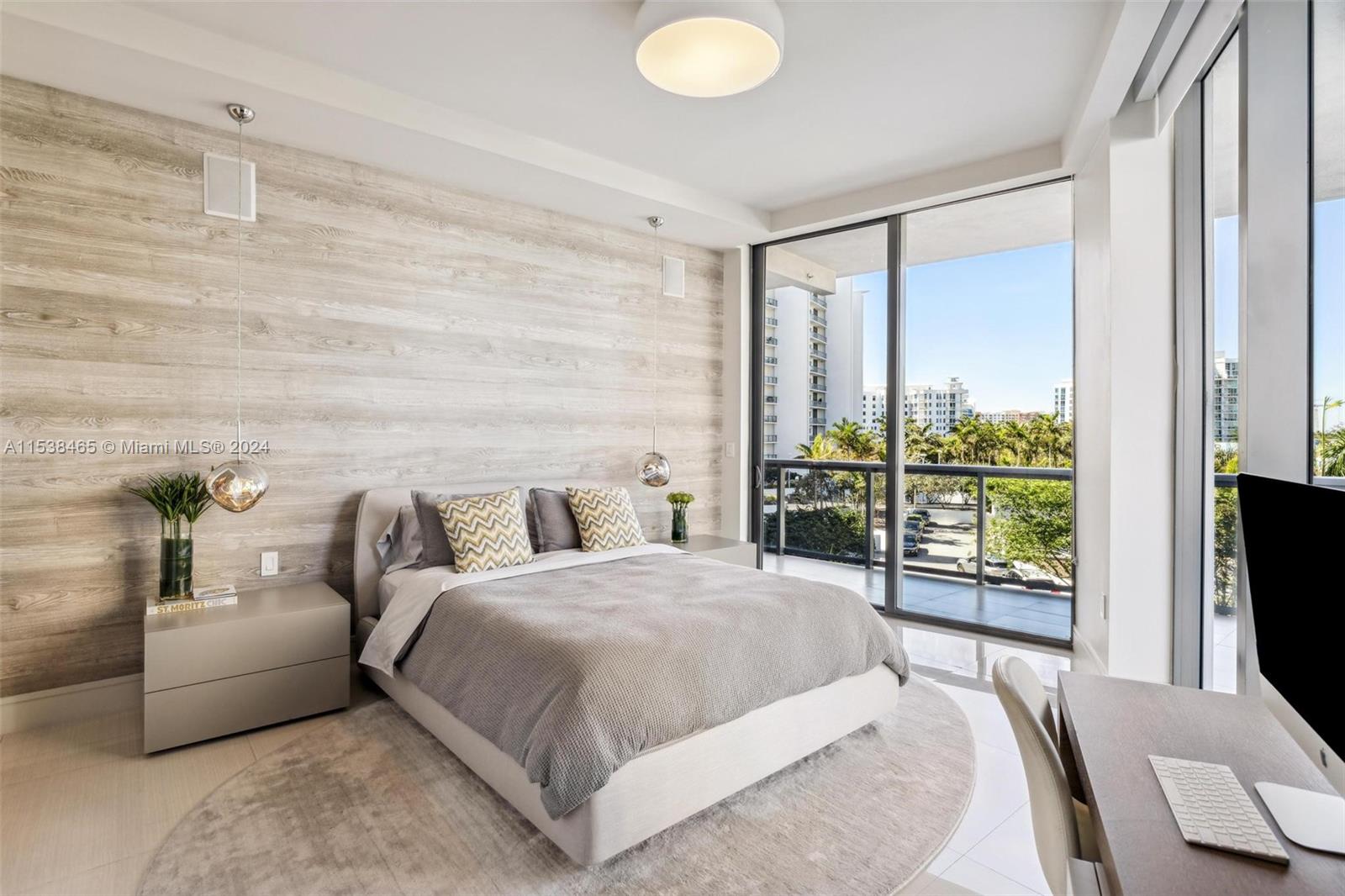 ECHO CONDO - Residential