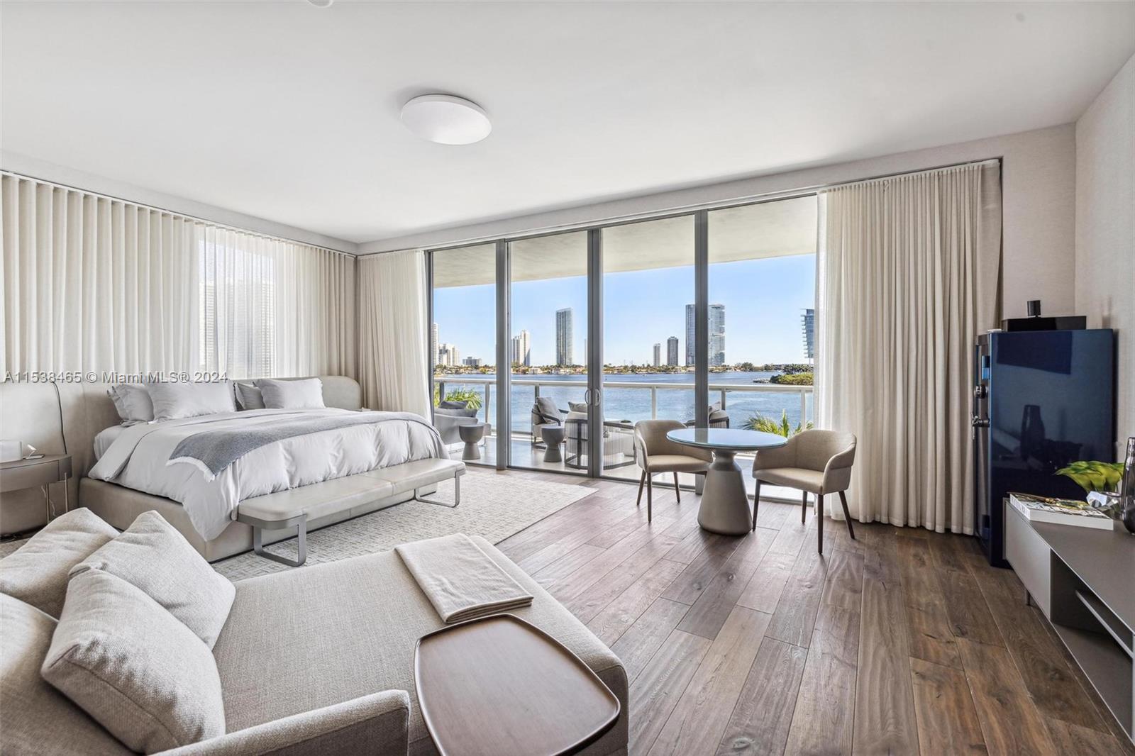 ECHO CONDO - Residential