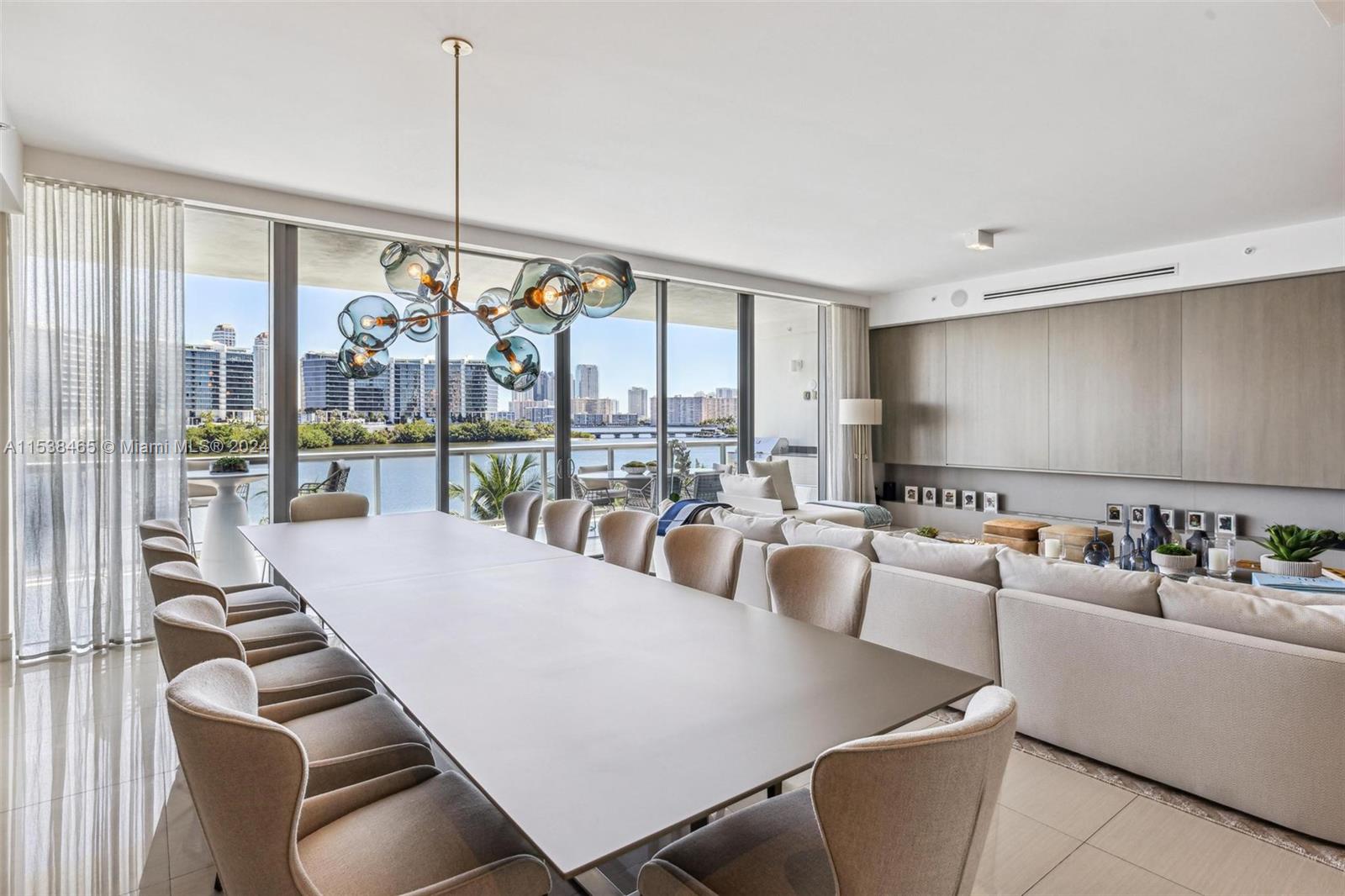 ECHO CONDO - Residential