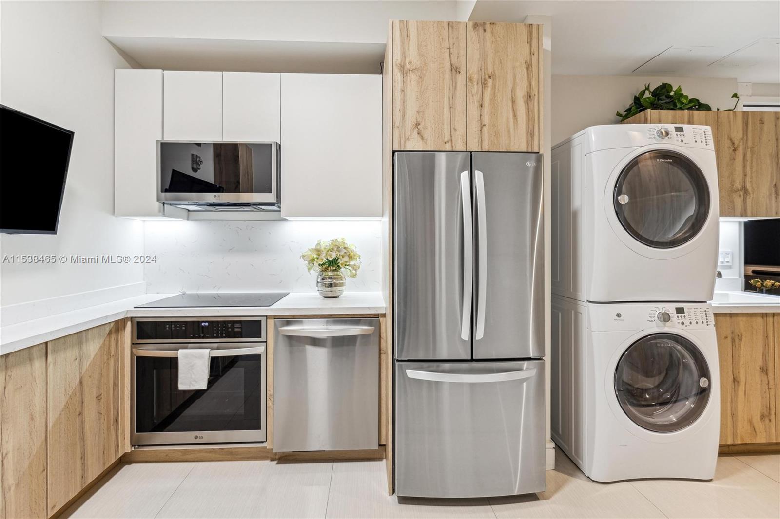 ECHO CONDO - Residential