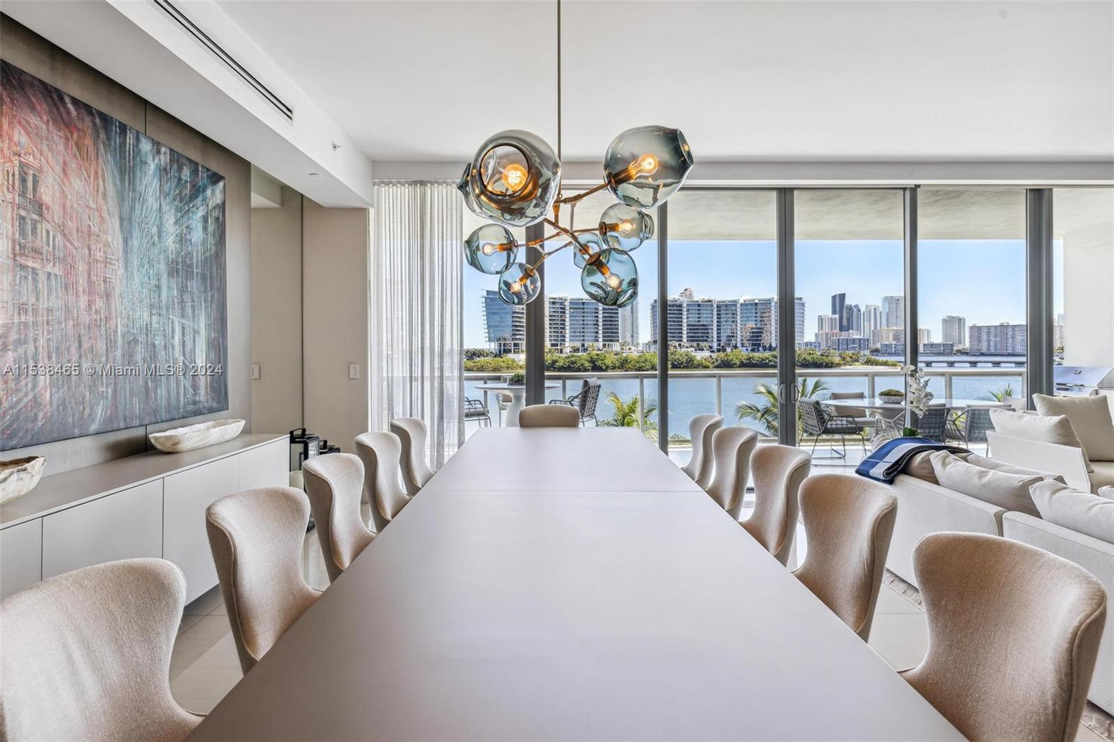 ECHO CONDO - Residential