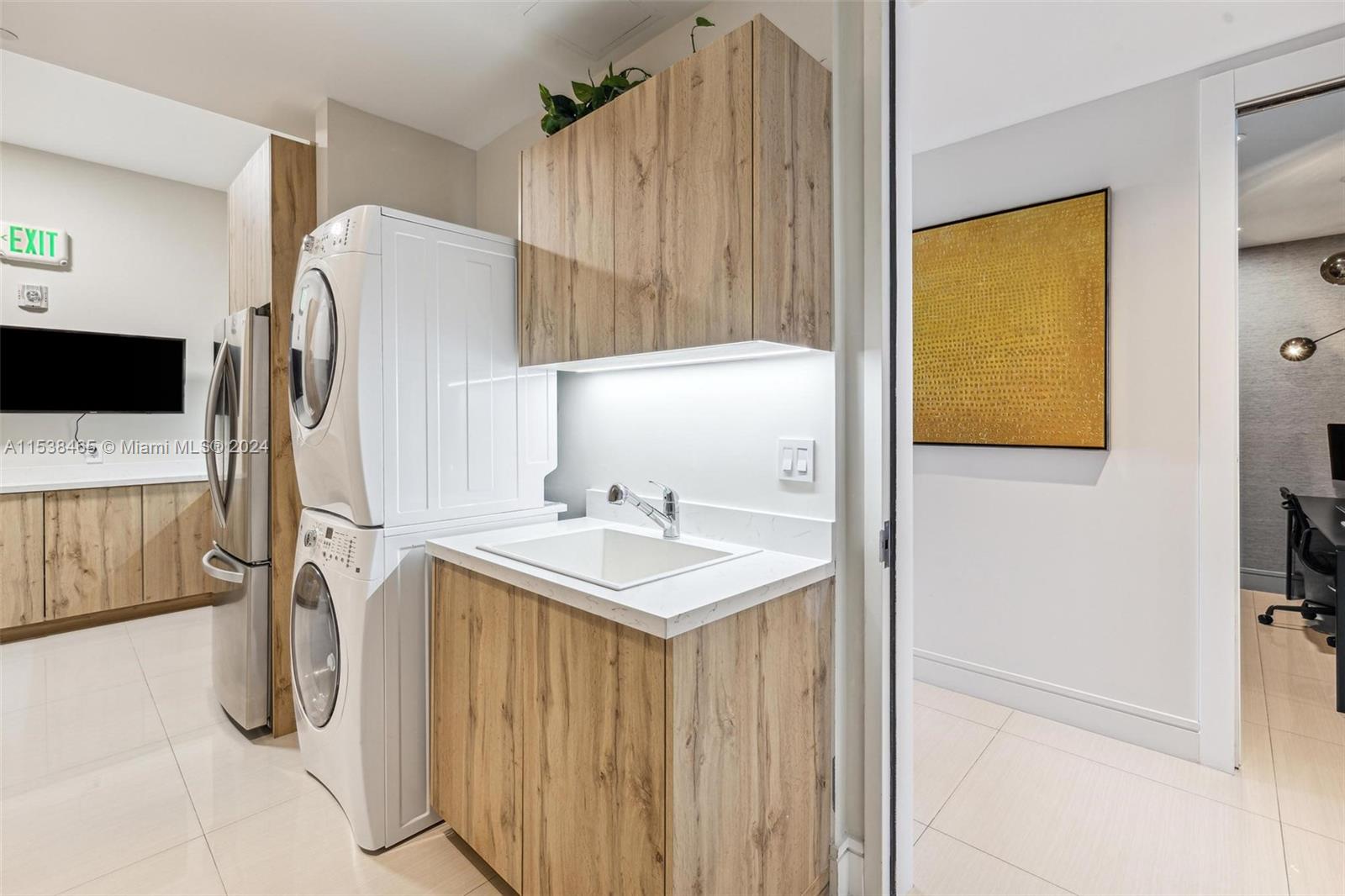 ECHO CONDO - Residential