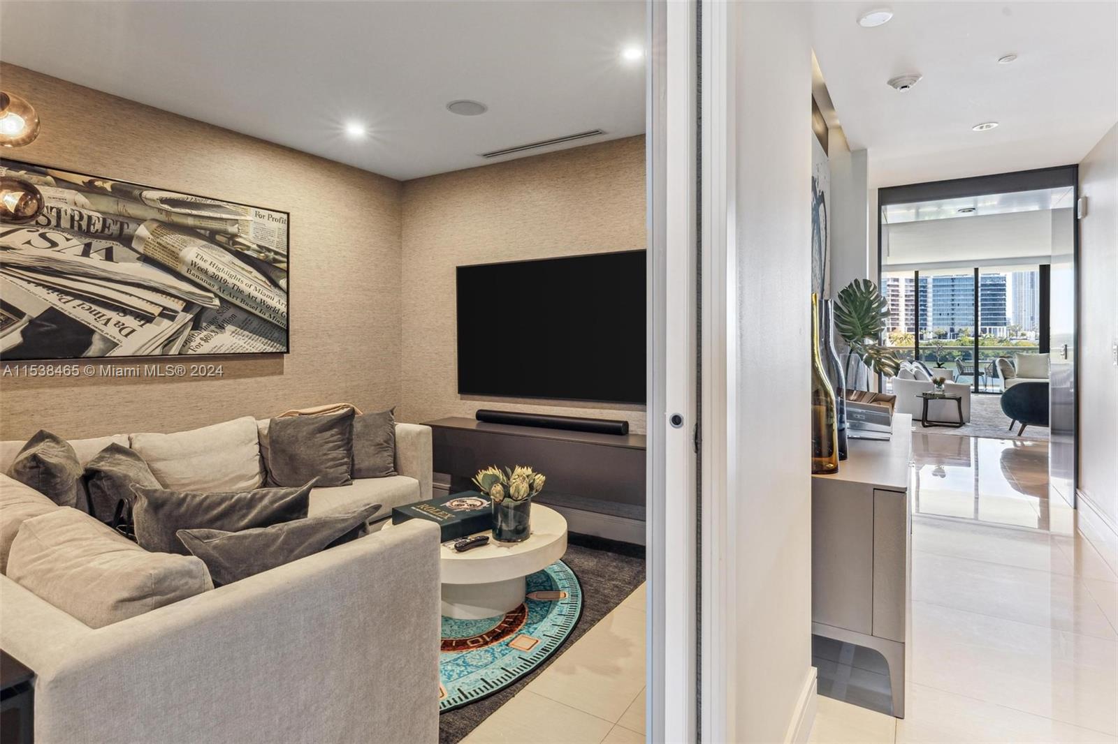 ECHO CONDO - Residential