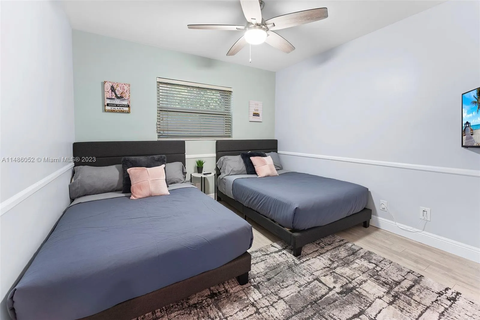 Hallandale Beach, Florida 33009, United States, 4 Bedrooms Bedrooms, ,4 BathroomsBathrooms,Residential,Active,68758