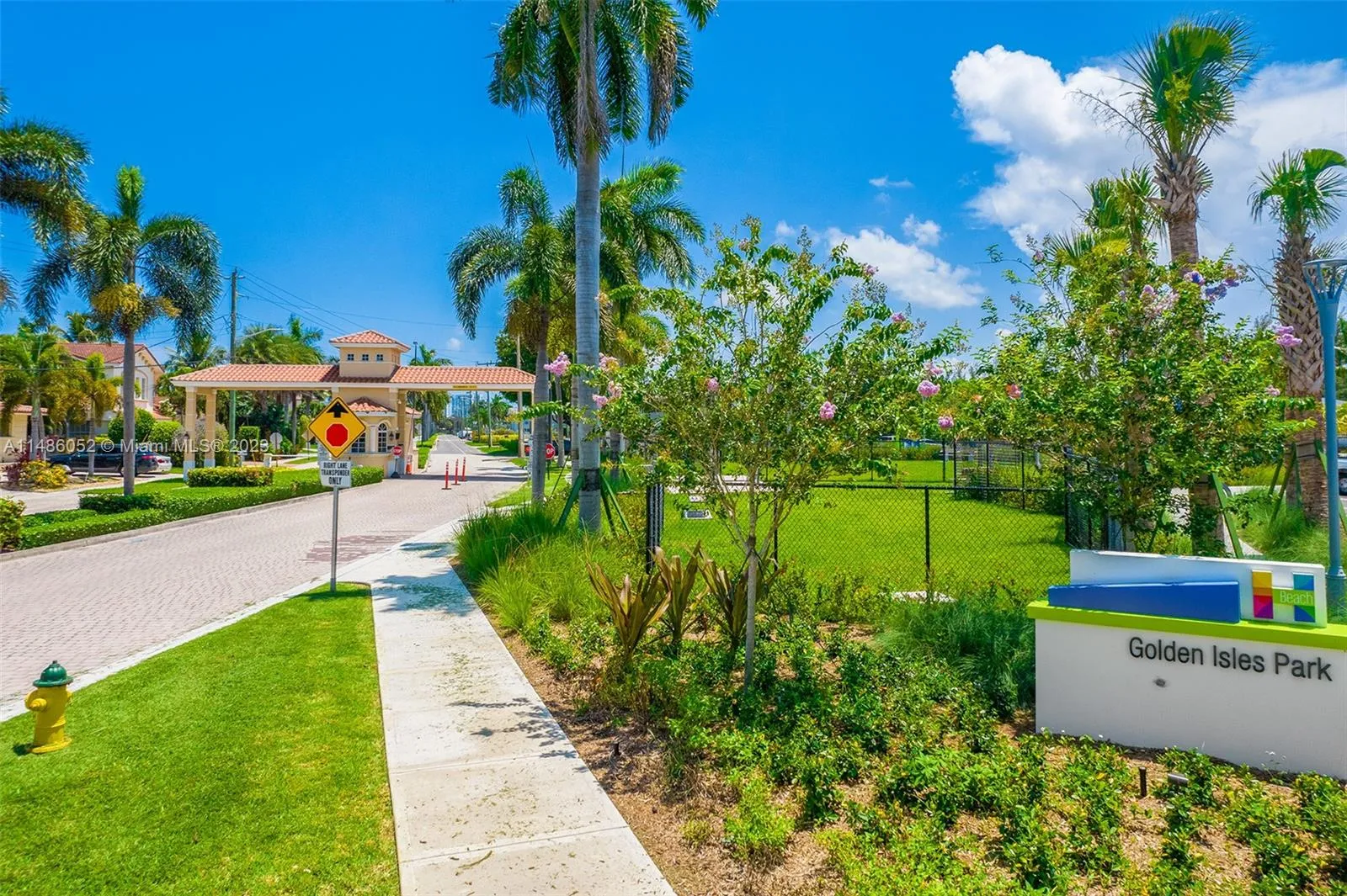 Hallandale Beach, Florida 33009, United States, 4 Bedrooms Bedrooms, ,4 BathroomsBathrooms,Residential,Active,68758