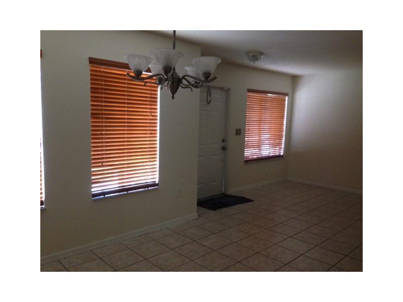 FOREST LAKES VILLAS - Residential Lease