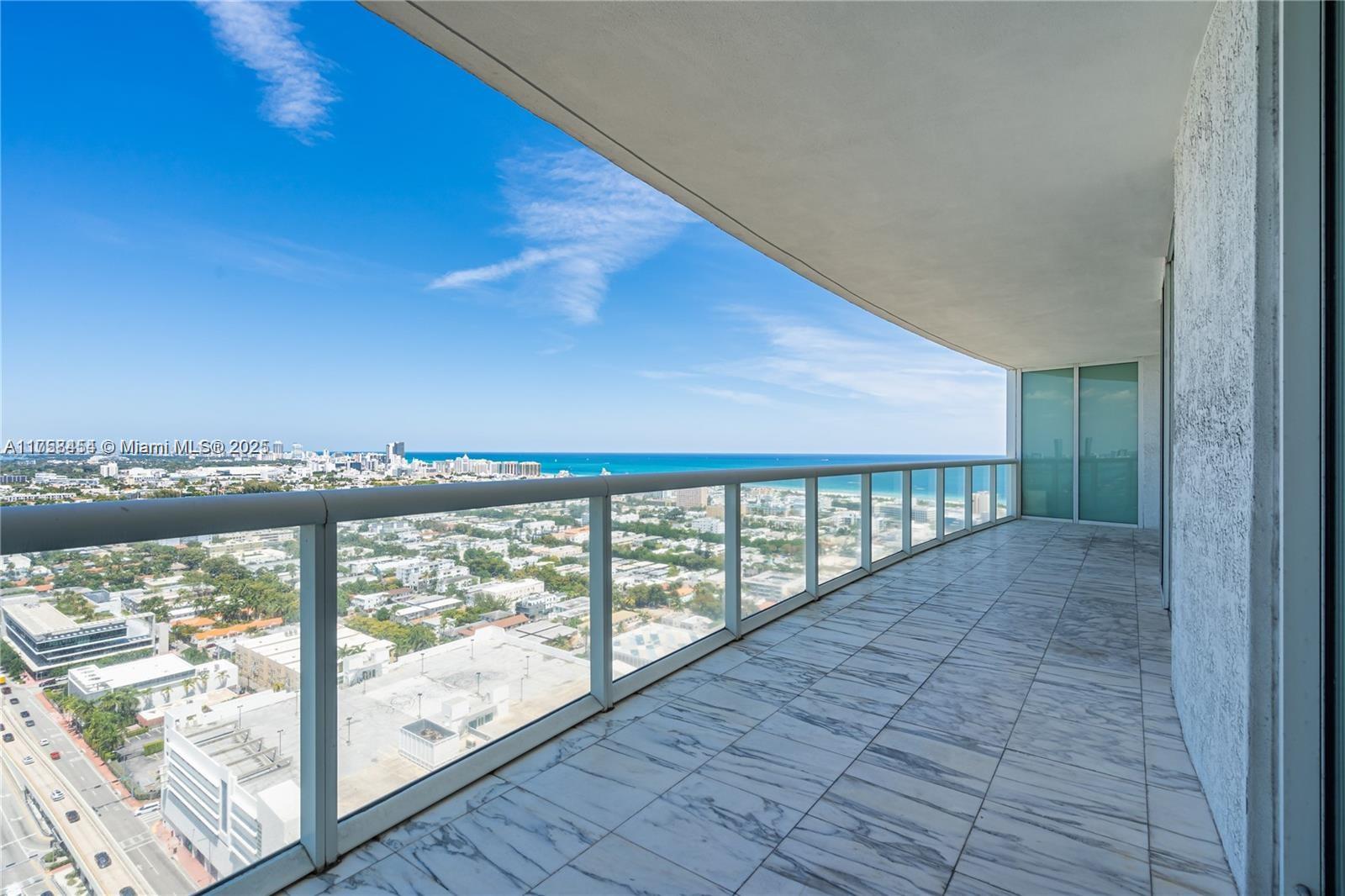 450 Alton Rd 3206, Miami Beach, Miami-Dade County, Florida - 2 Bedrooms  
2 Bathrooms - 