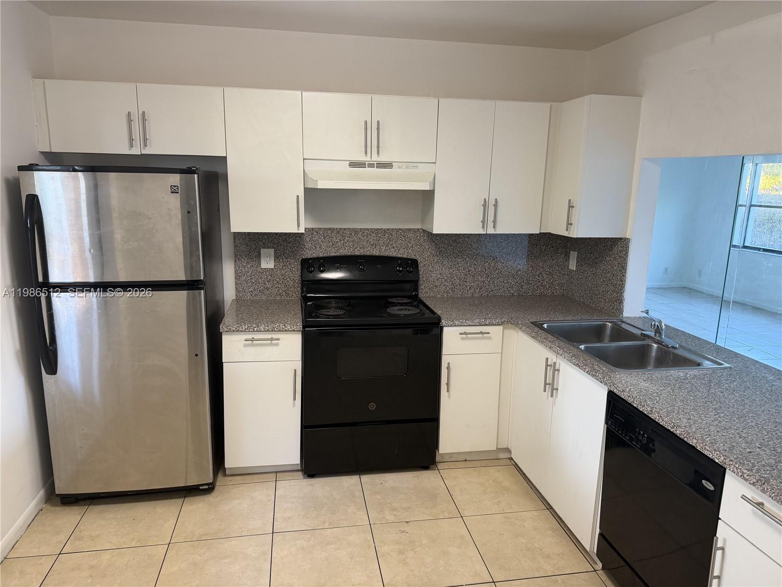 View photos, virtual tours, details... 2388 Coral Springs Dr 2388