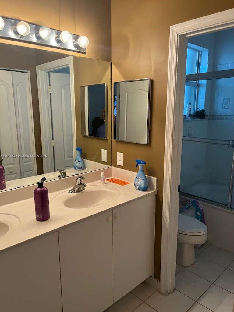 PORTOFINO PALMS - Residential