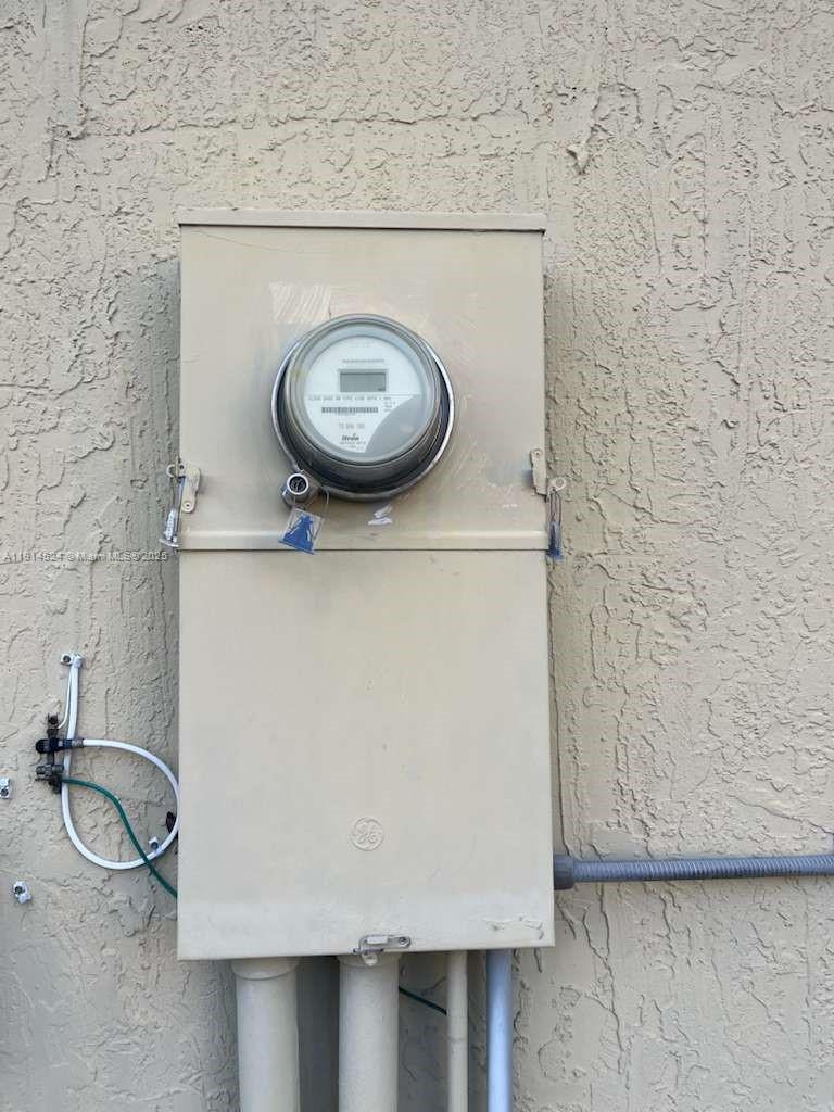 PORTOFINO PALMS - Residential