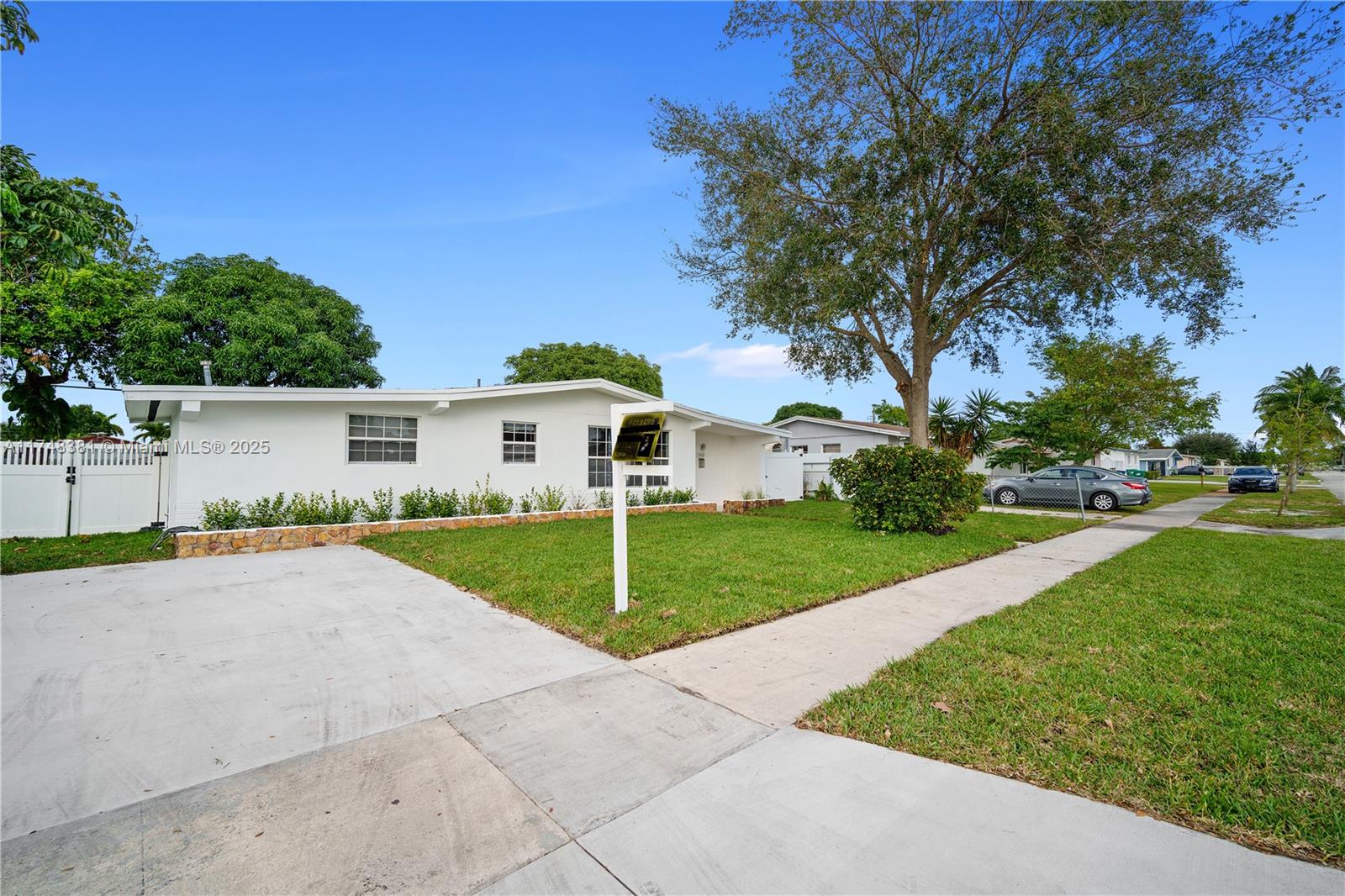 1501 Nw 173rd Ter, Miami Gardens, Broward County, Florida - 3 Bedrooms  
2 Bathrooms - 