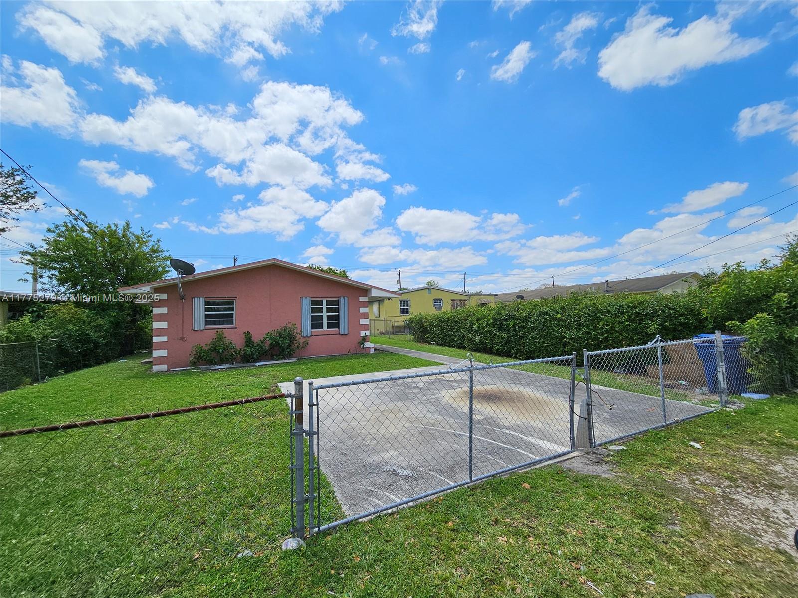 2119 Nw 64th St 2119, Miami, Broward County, Florida - 2 Bedrooms  
1 Bathrooms - 