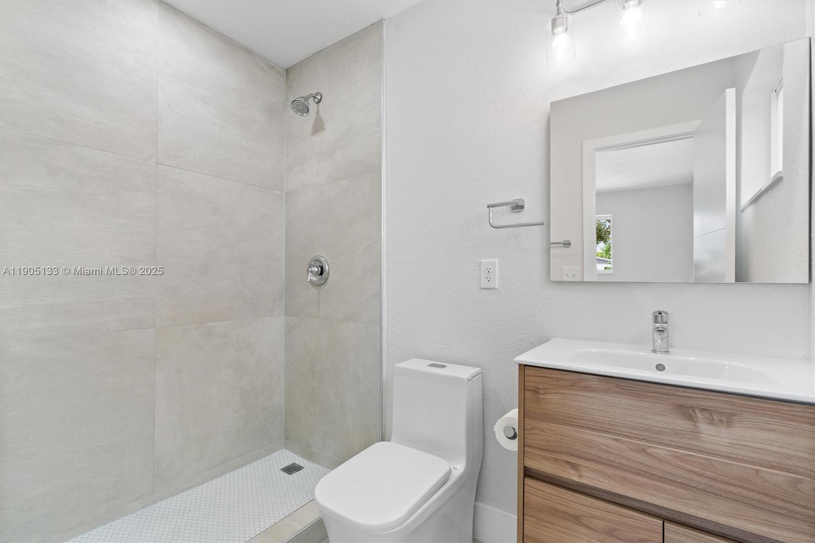 CARVER RANCHES - Residential