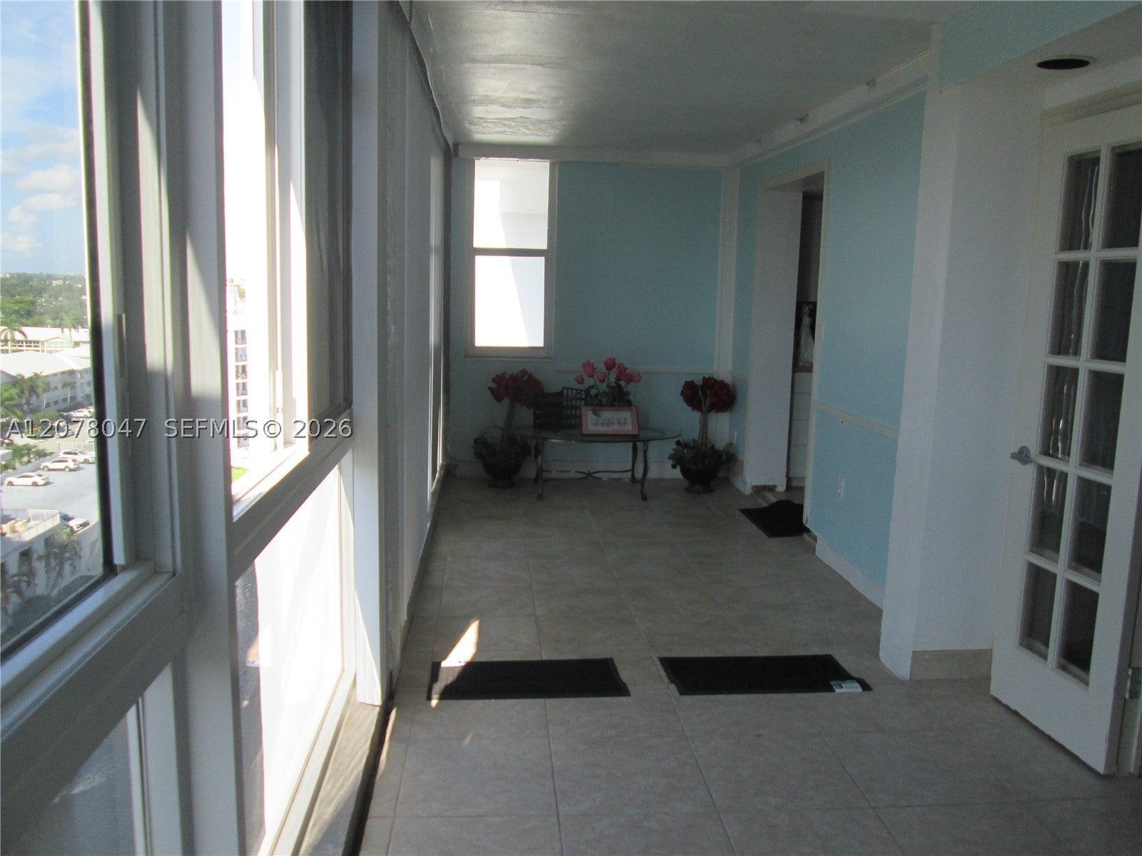 3100 NE 49th St 1106