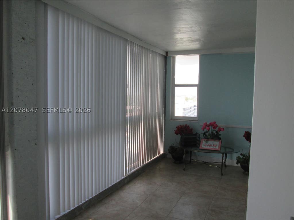 Photo of 3100 NE 49th St #1106, Fort Lauderdale, FL 33308 (MLS # A12078047)