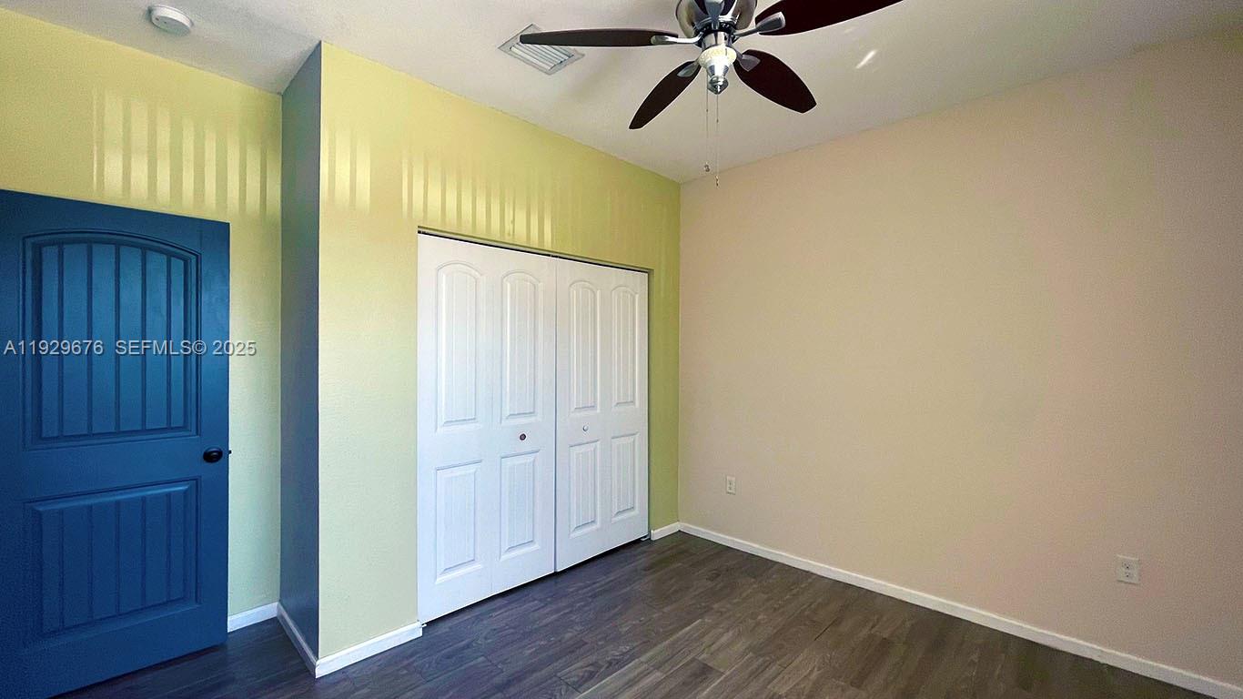 BAILES COMMONS FIRST ADDI - Residential