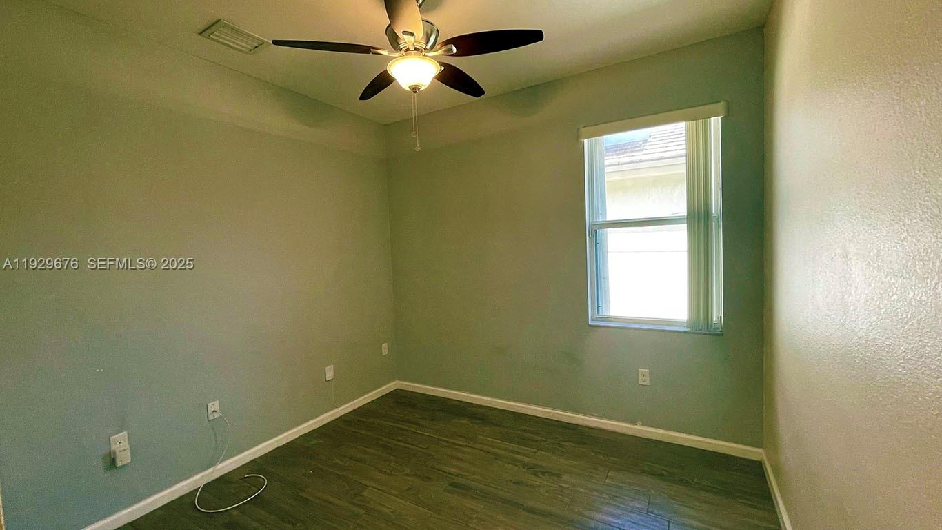 BAILES COMMONS FIRST ADDI - Residential