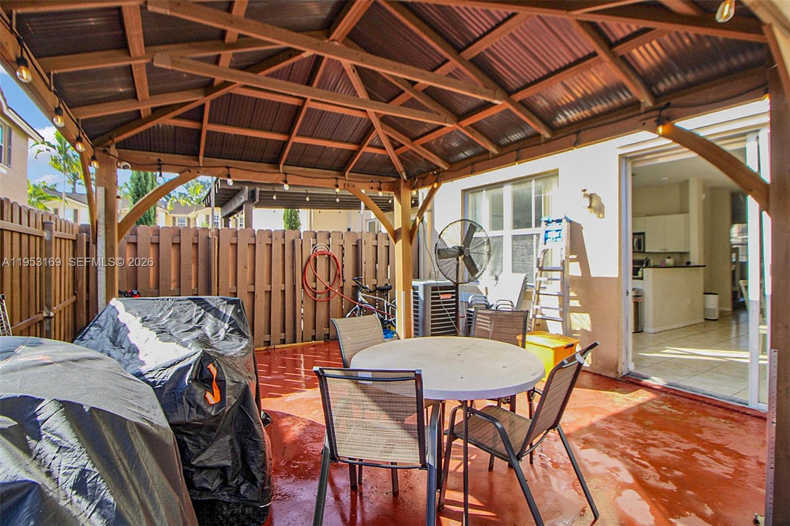 Garden Estate - Residential