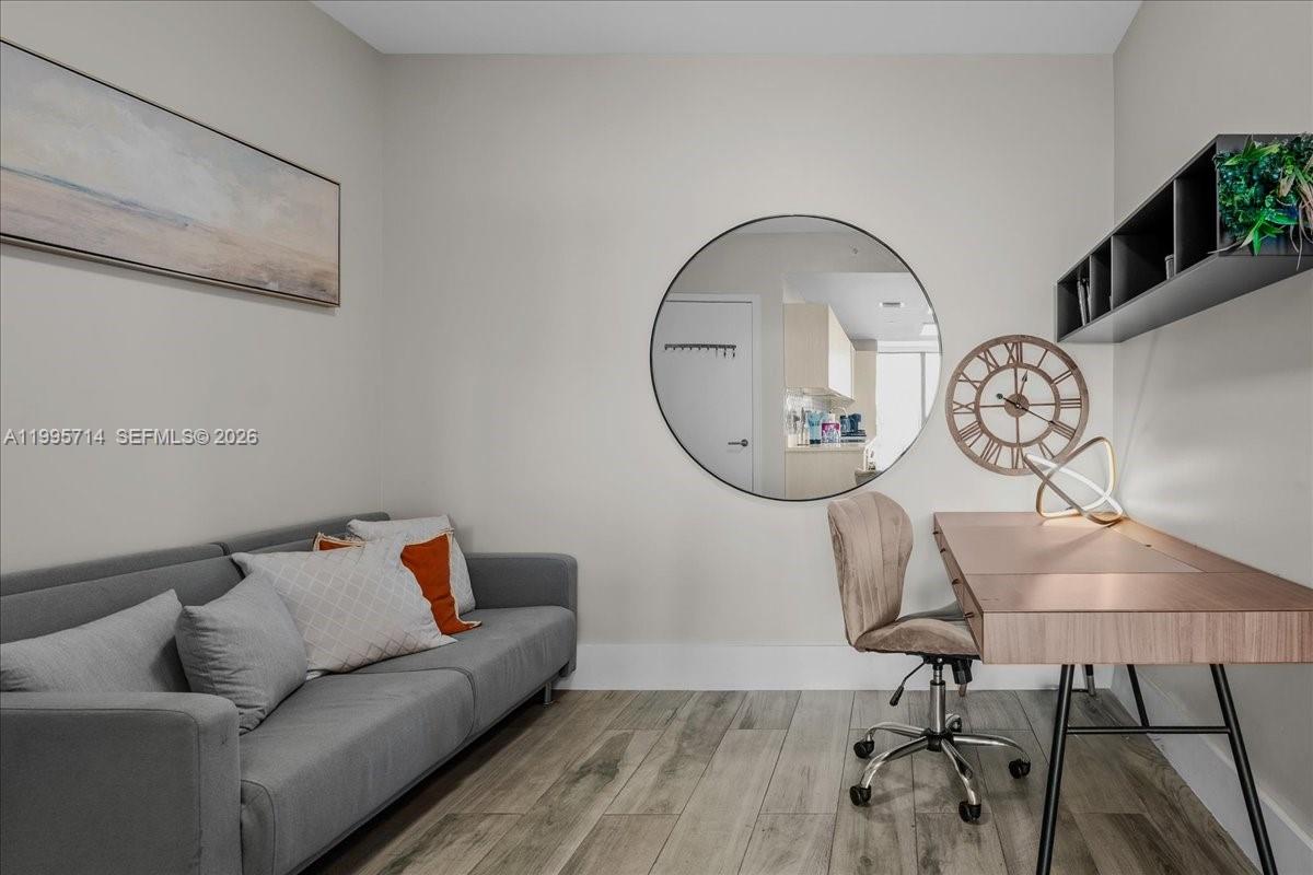 PARAISO BAYVIEWS CONDO - Residential