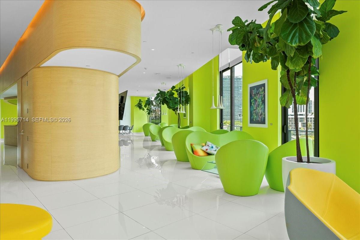 PARAISO BAYVIEWS CONDO - Residential