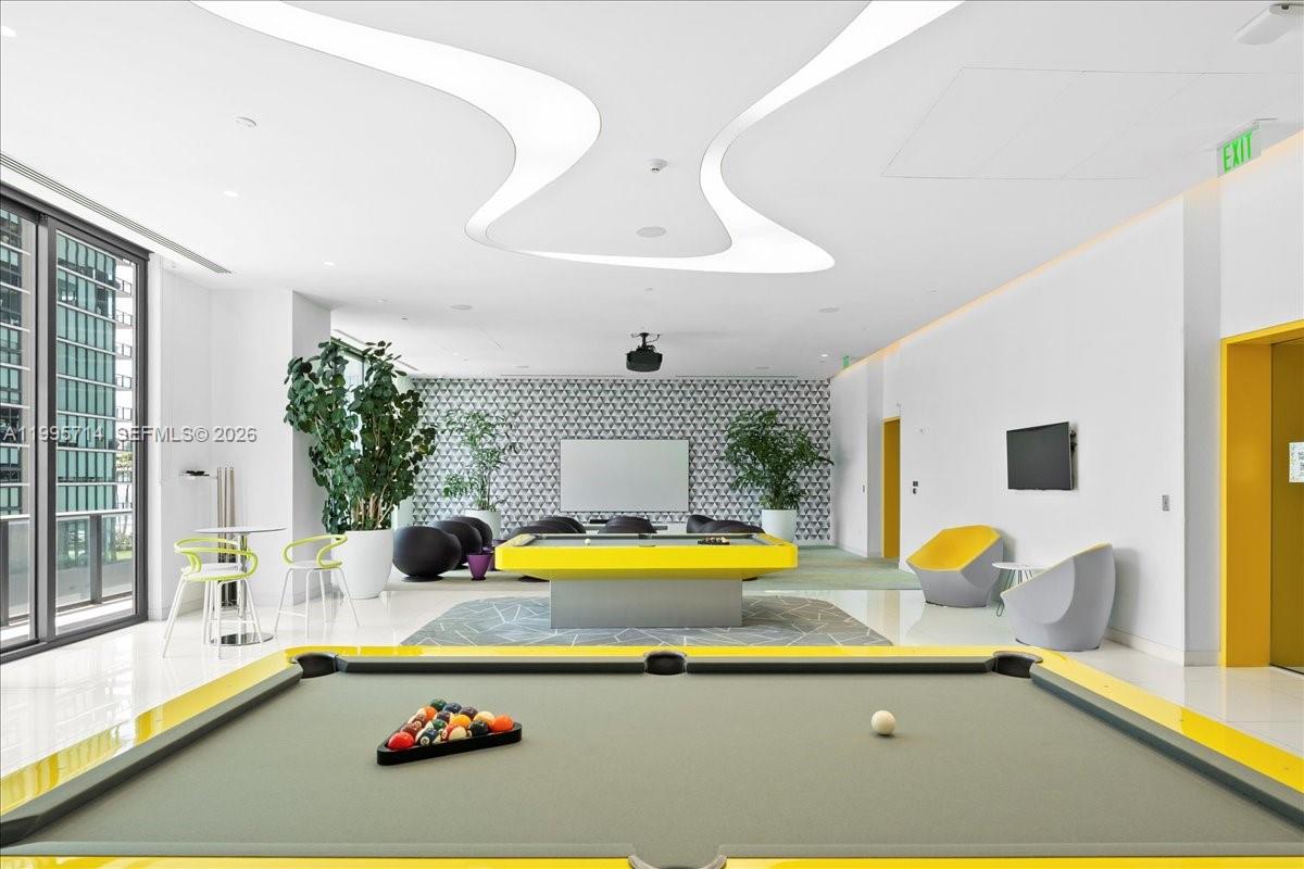 PARAISO BAYVIEWS CONDO - Residential