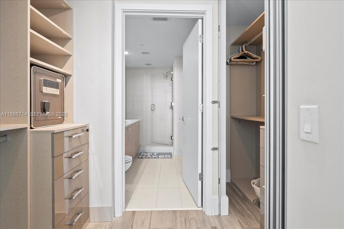 PARAISO BAYVIEWS CONDO - Residential