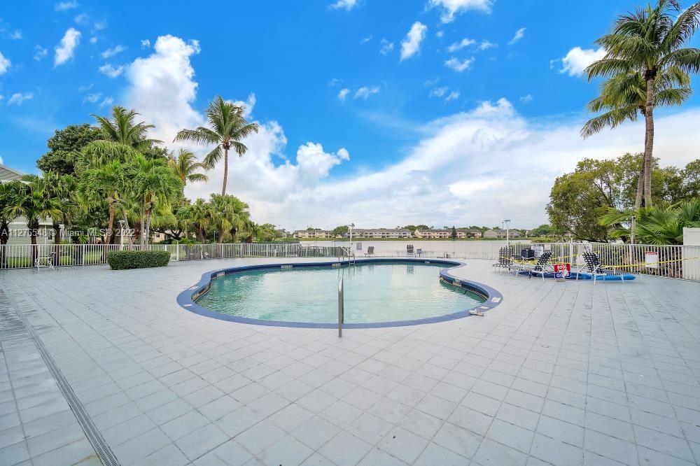 SUMMER LAKE CONDO - Residential Lease