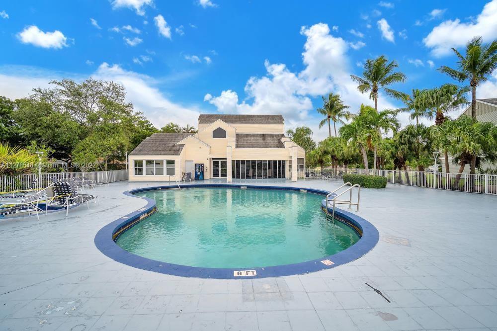 SUMMER LAKE CONDO - Residential Lease