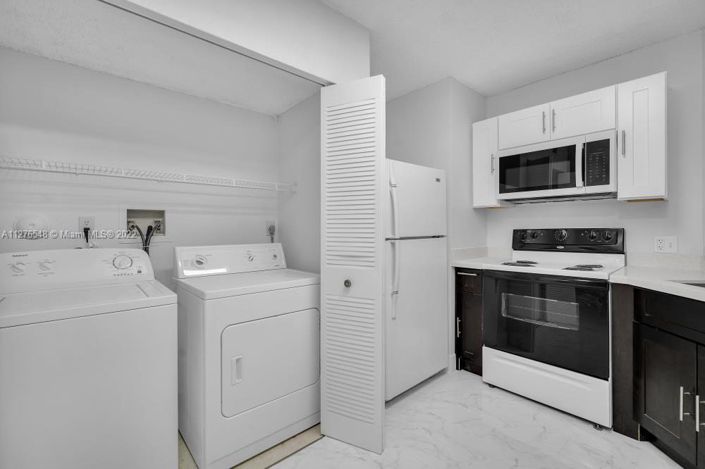 SUMMER LAKE CONDO - Residential Lease