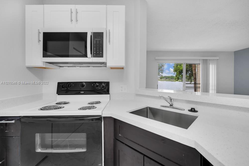 SUMMER LAKE CONDO - Residential Lease