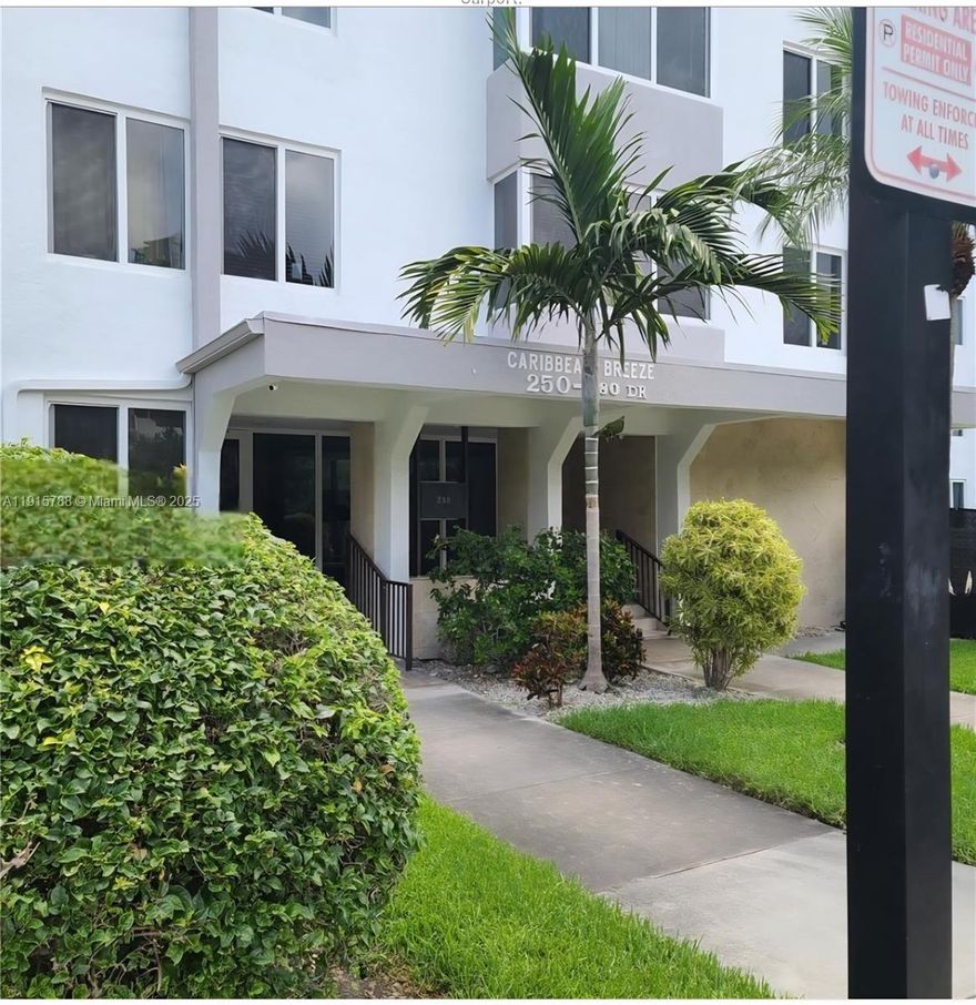 Beautiful apartment. Near Aventura mall, beach, parks. Owner motivated to sale. Great tenant $2500/month.no showing without serious as is offers. Buyer to assume assessment payments. 
$1094/month maintenance & $340.50 assessment payments