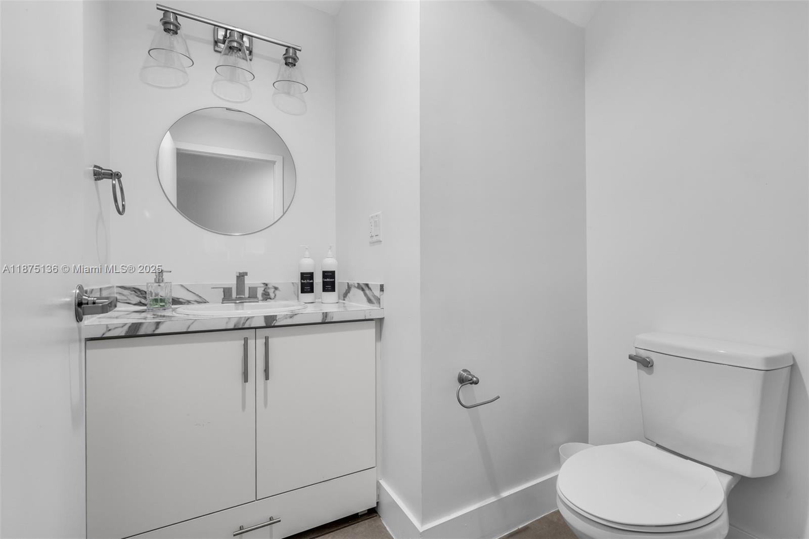 COUNTRY CLUB ESTATES SEC - Residential Lease