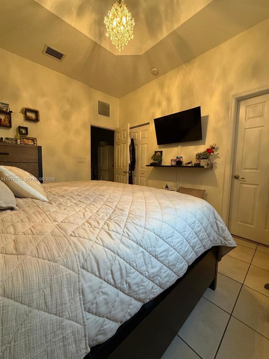 THE SHORES CONDO NO 2 - Residential