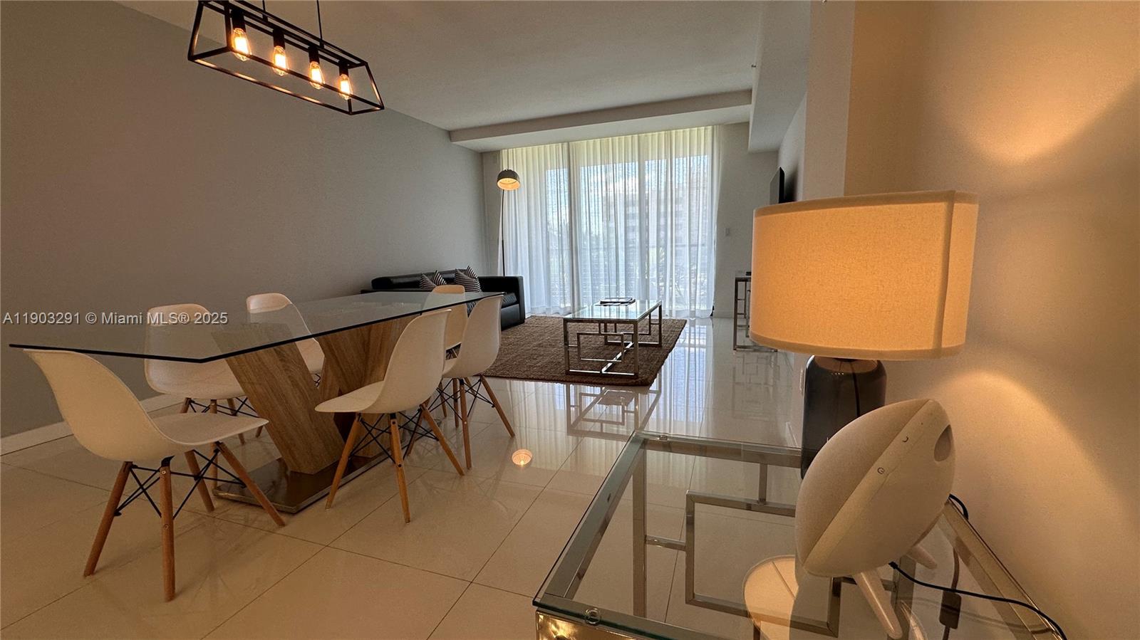 BAY BREEZE RESIDENCES CON - Residential
