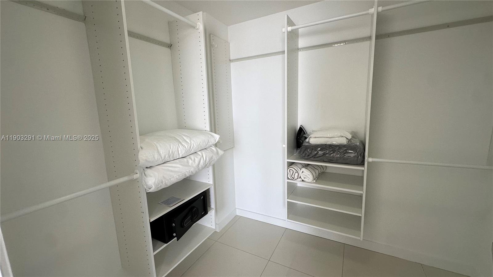 BAY BREEZE RESIDENCES CON - Residential