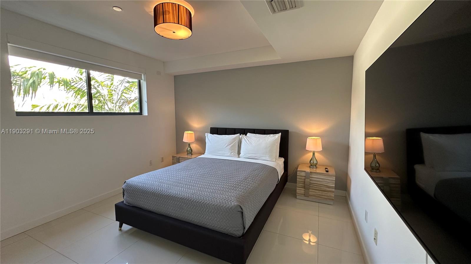 BAY BREEZE RESIDENCES CON - Residential
