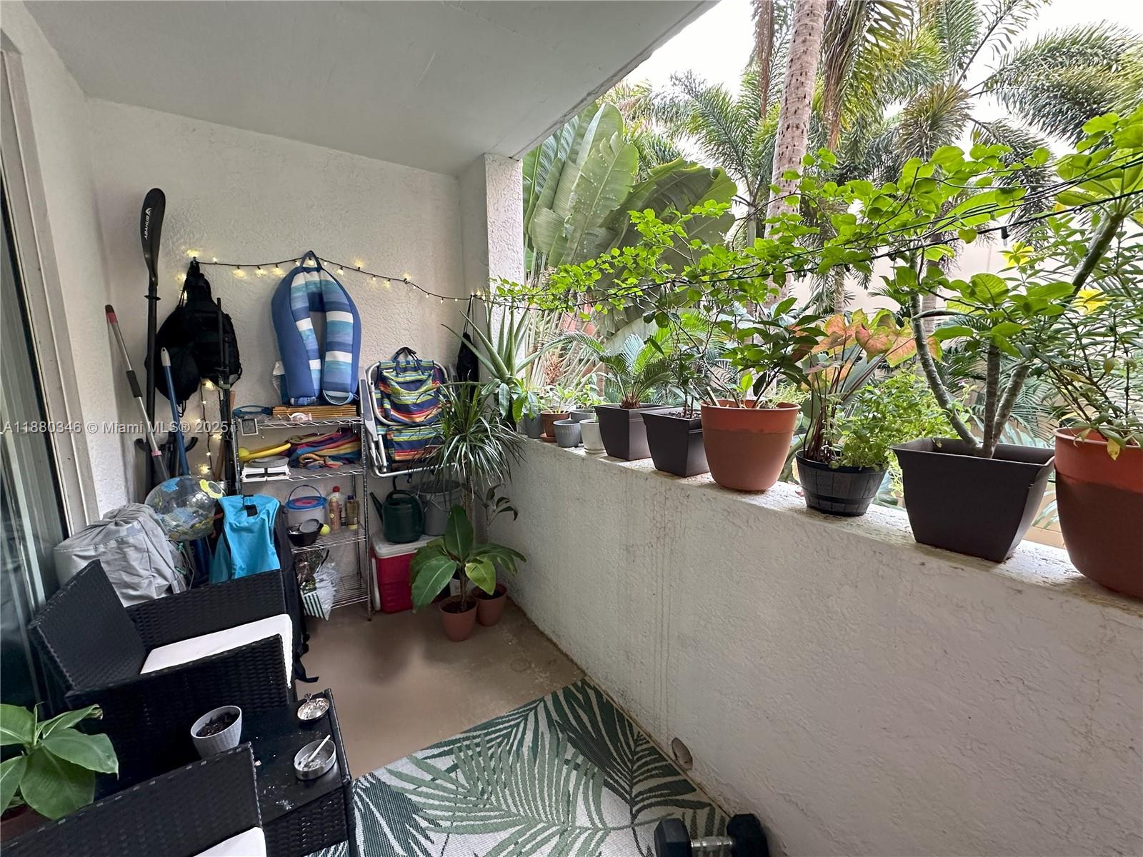 PORTO BELLAGIO CONDO - Residential