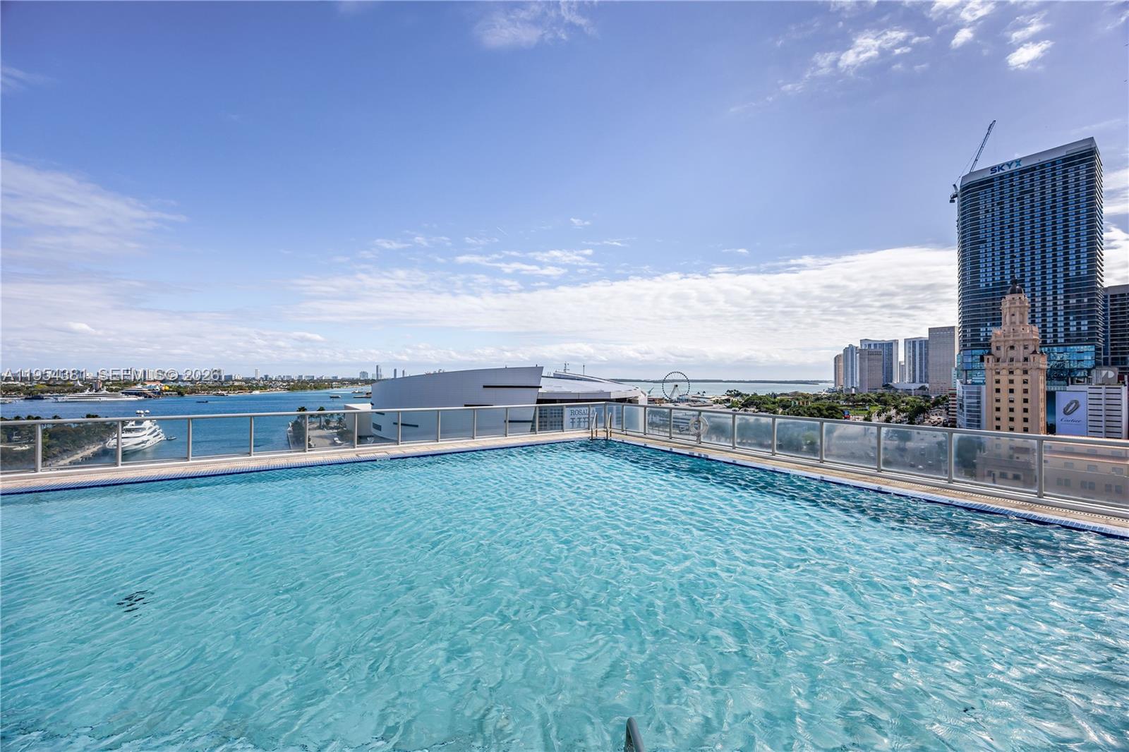 MARINABLUE CONDO - Residential