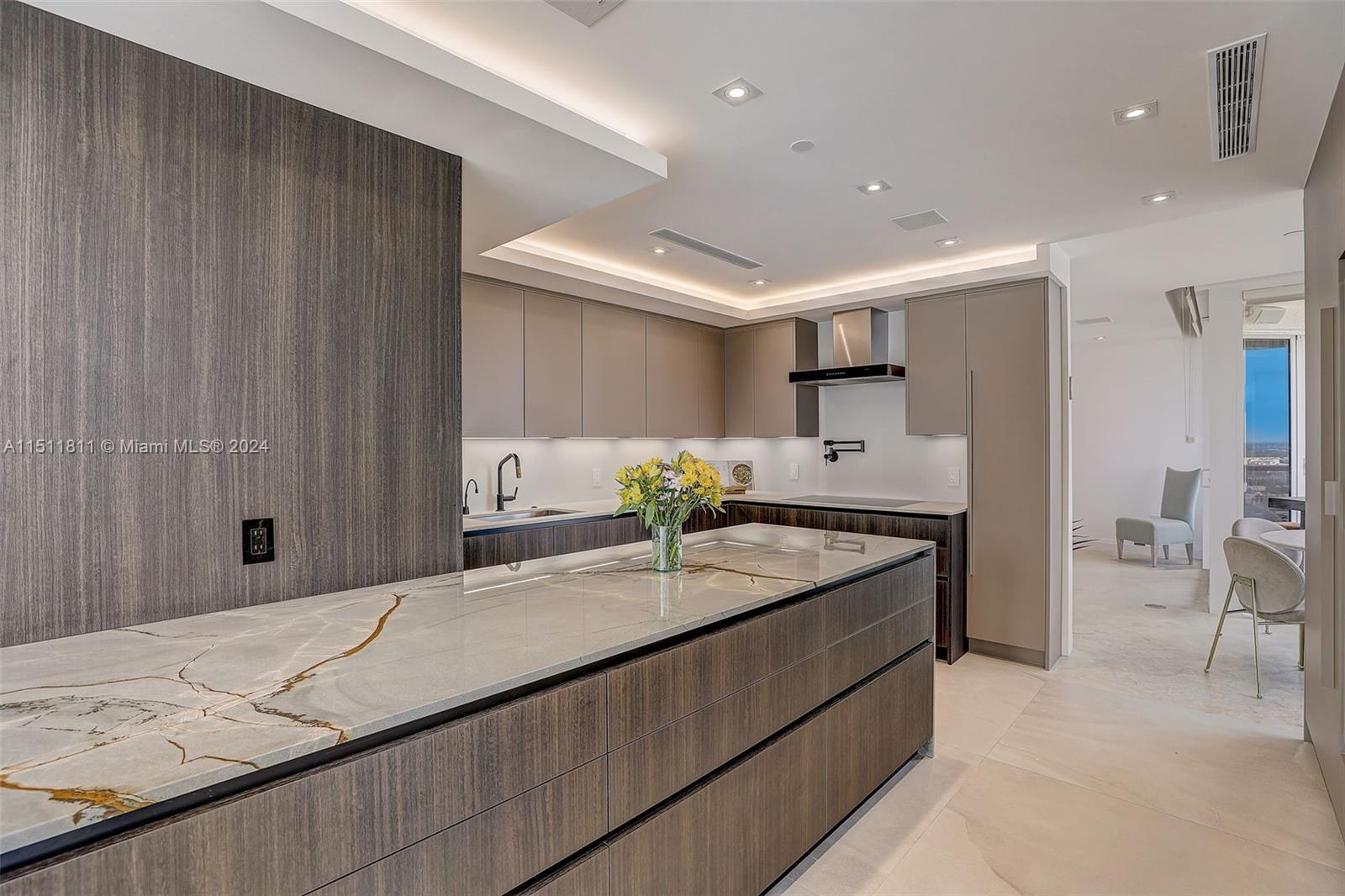 OCEAN ONE CONDO - Residential