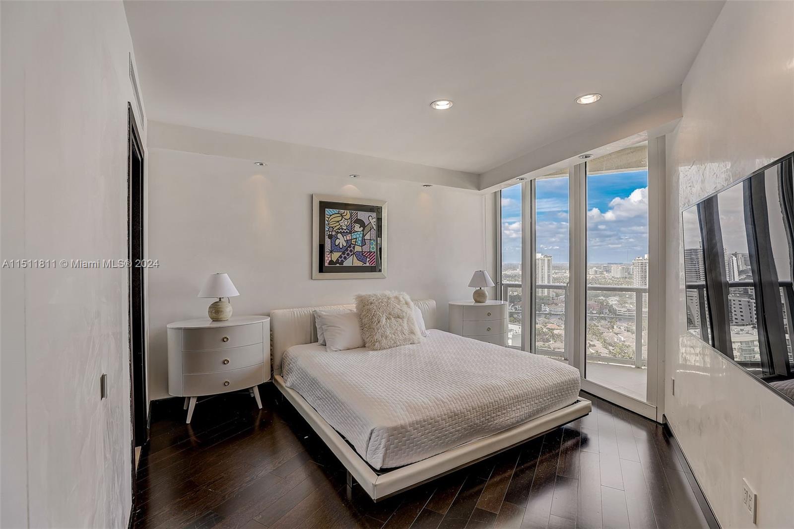 OCEAN ONE CONDO - Residential