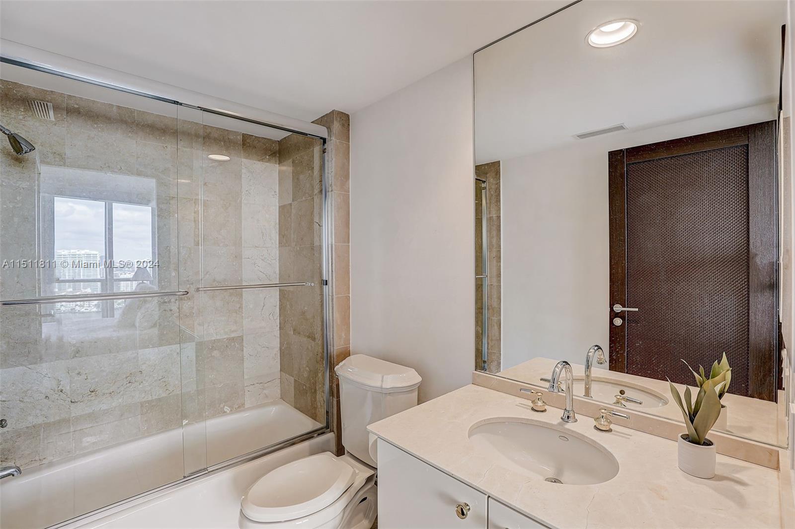 OCEAN ONE CONDO - Residential