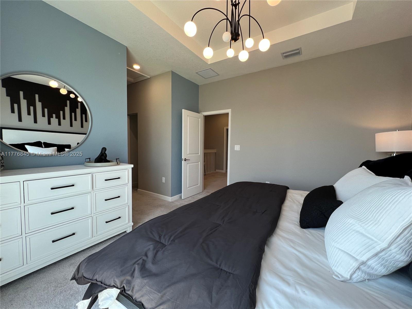 TERRA SOL - Residential Lease