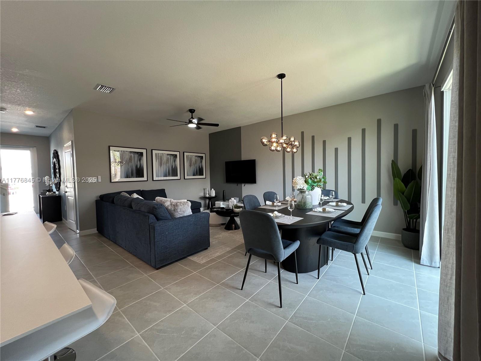 TERRA SOL - Residential Lease