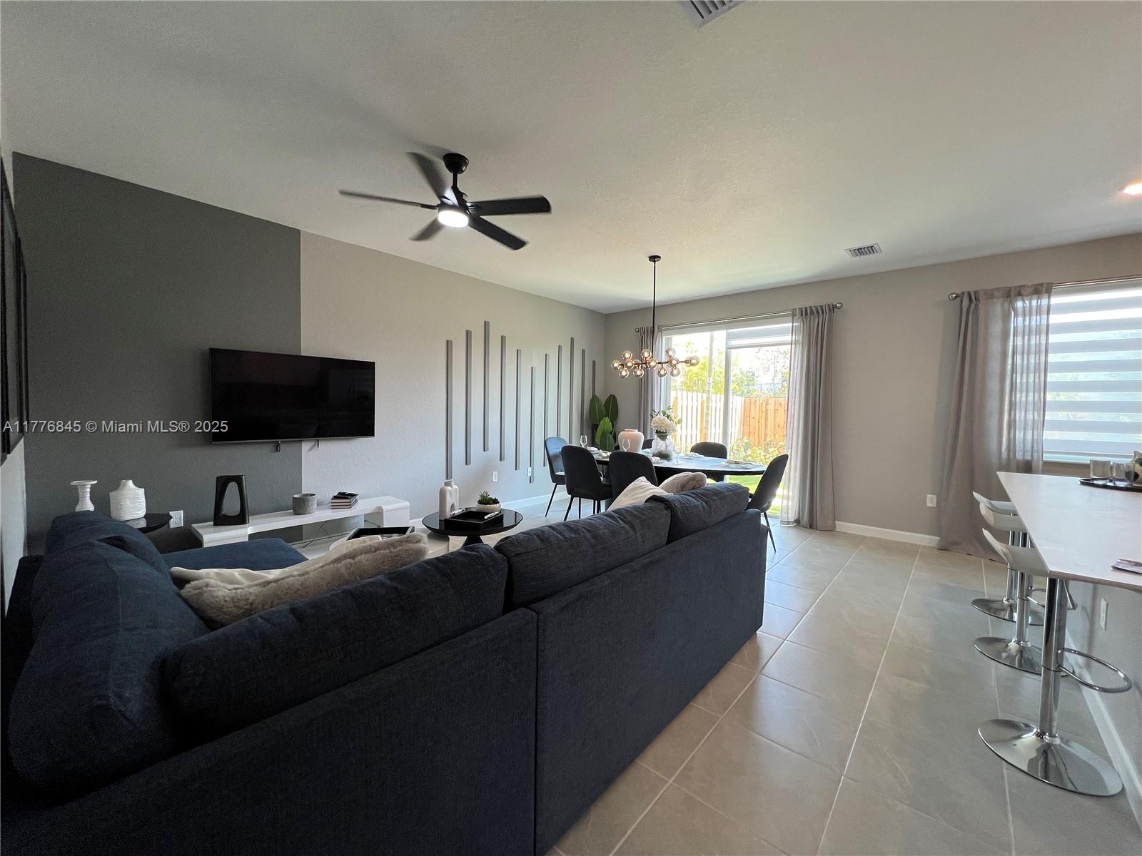 TERRA SOL - Residential Lease