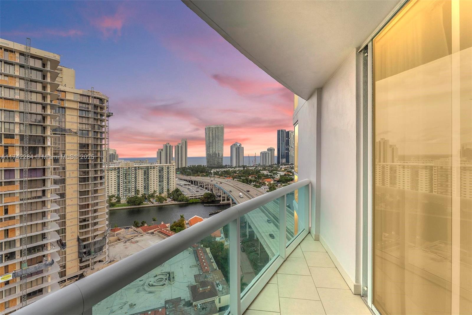 THE PARC AT TURNBERRY ISL - Residential