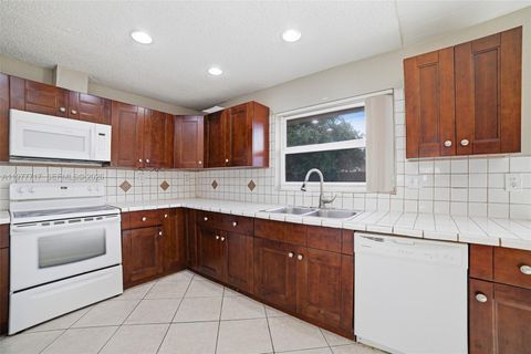 Tiny photo for 3350 SW 1st Ct, Deerfield Beach, FL 33442 (MLS # A11977717)
