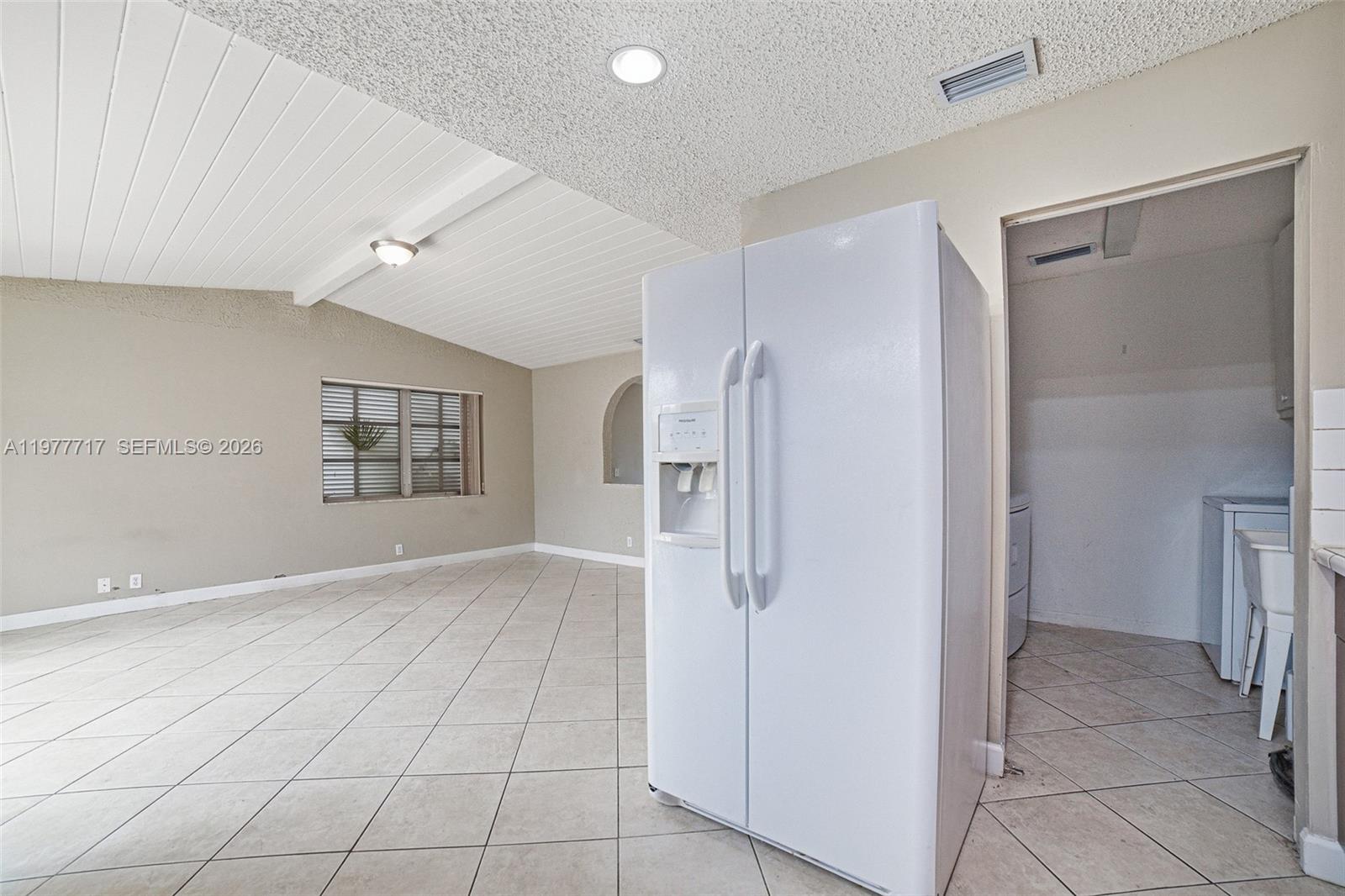 WEST DEERFIELD BEACH - Residential