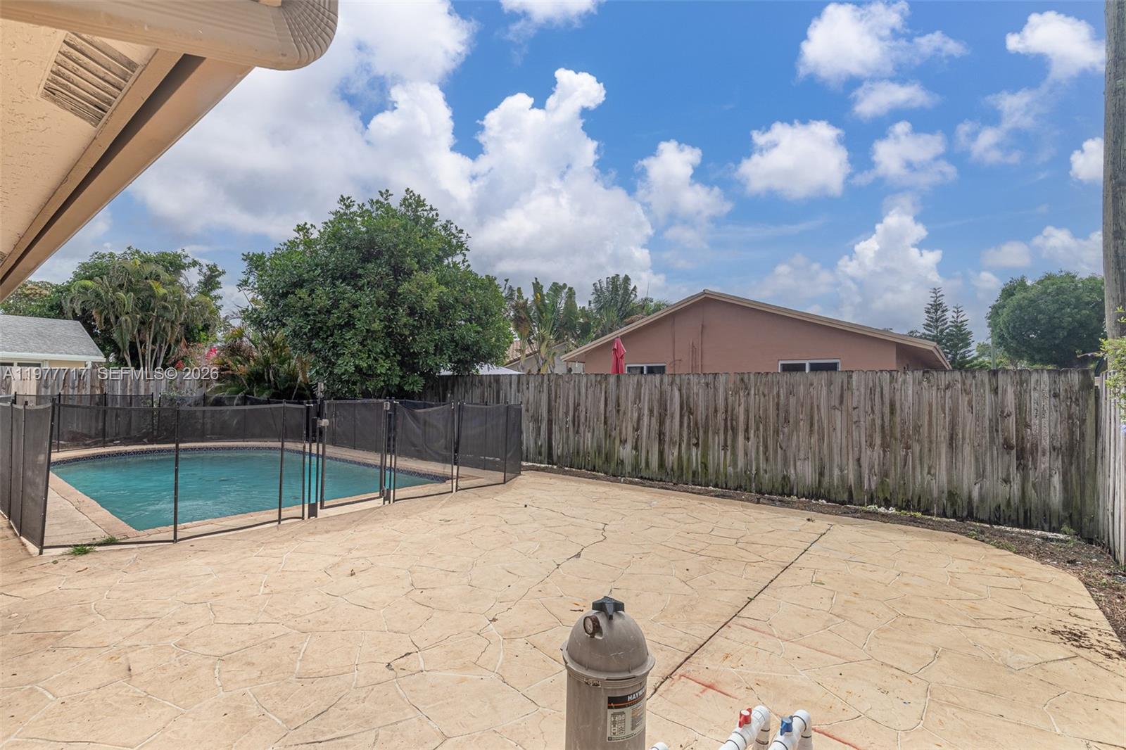 WEST DEERFIELD BEACH - Residential