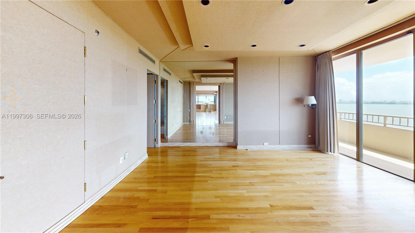 JOCKEY CLUB III CONDO - Residential