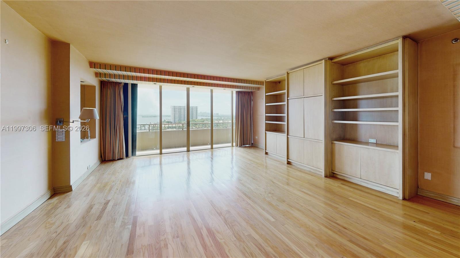 JOCKEY CLUB III CONDO - Residential